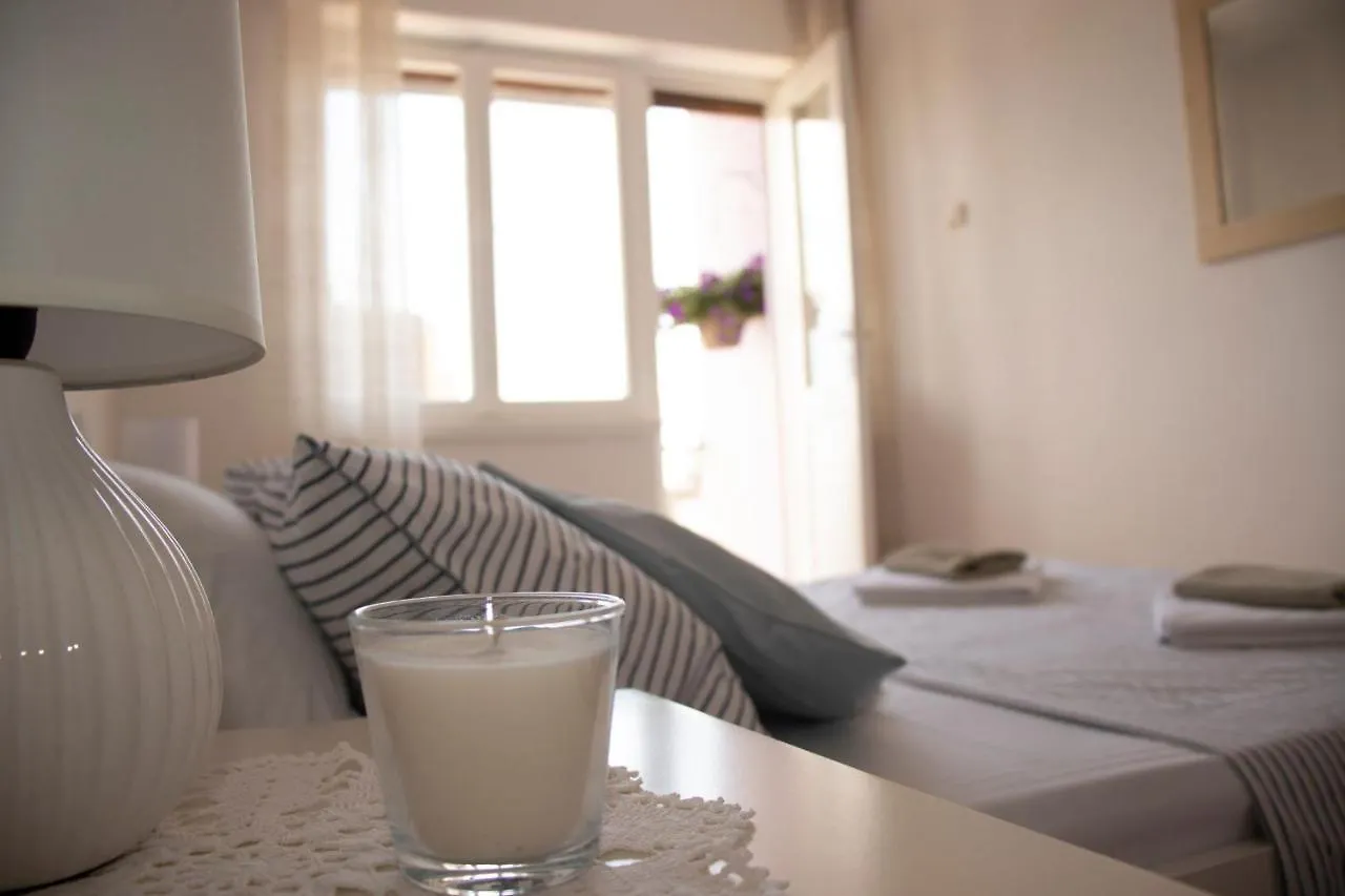 Larus Apartment Split